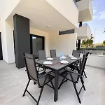 Casa Ancho * Dehesa de Campoamor (Orihuela Costa)